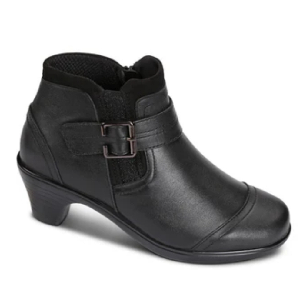 OrthOFeet Emma Black Bootie Heels